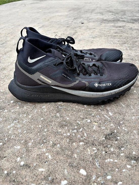 Nike Other - Nike Pegasus Trail 4 GORE-TEX Athletic Shoes Men’s U.S. 9.5 Women’s U.S. 11